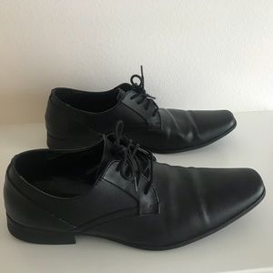 CALVIN KLEIN | Dress Shoe